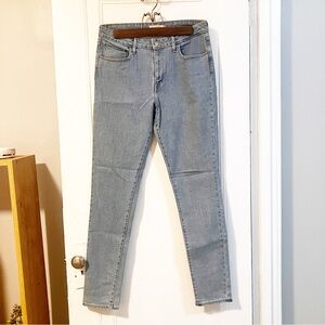 Levi’s 721 high rise skinny 31 x 32 tall long light wash jeans